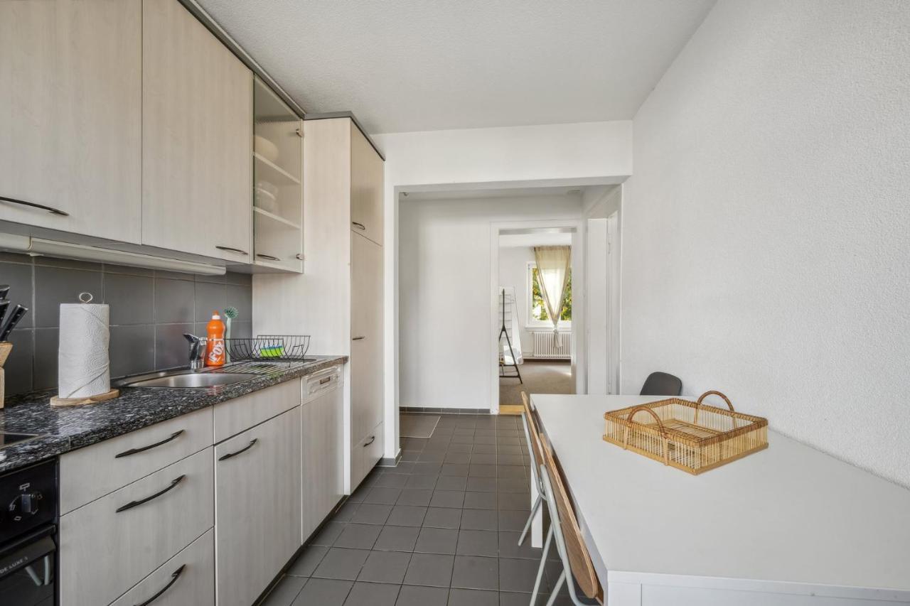 Comfortable Stay In Oerlikon 20 Minutes Away From Zurich Airport Exterior photo