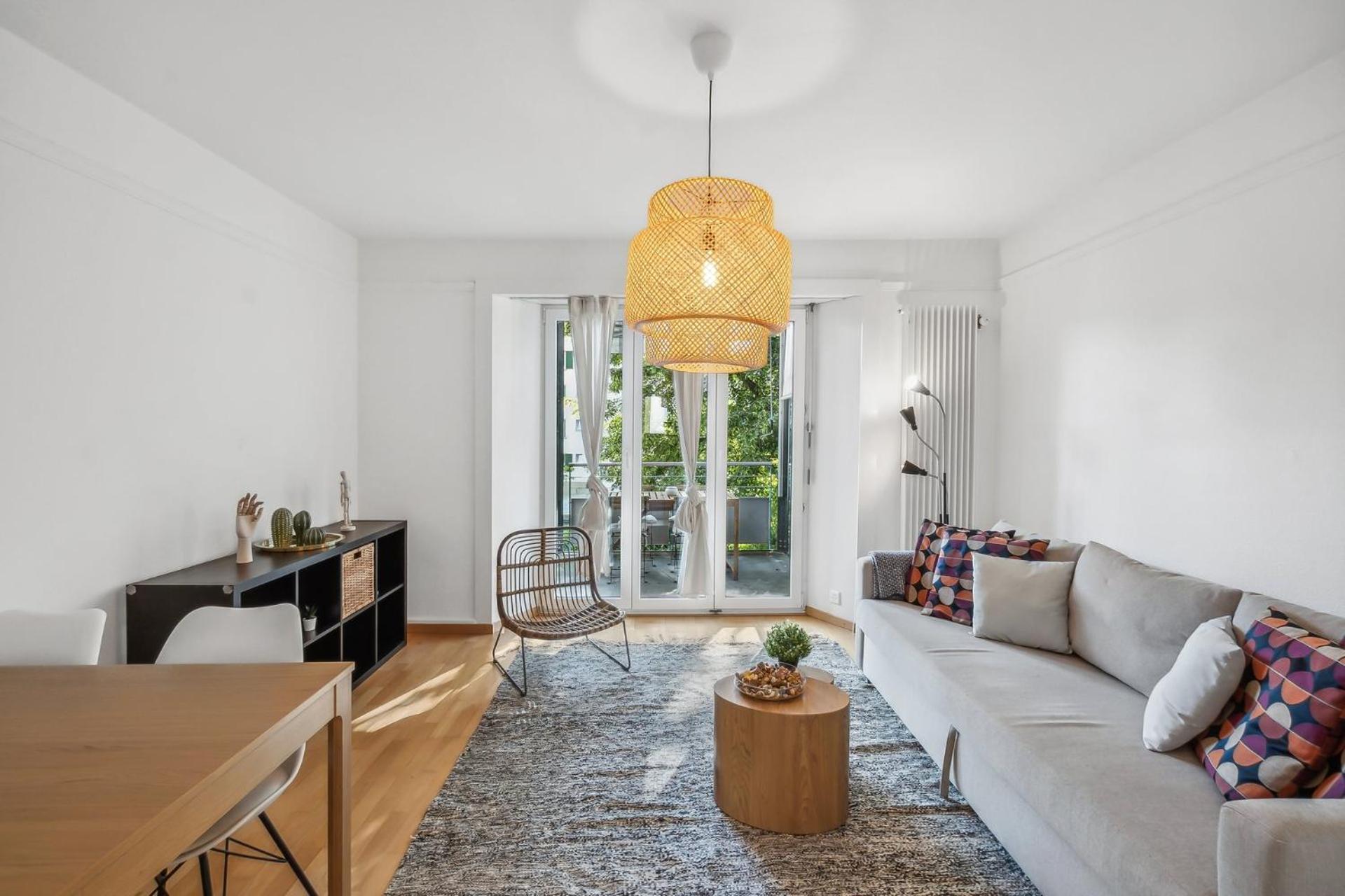 Comfortable Stay In Oerlikon 20 Minutes Away From Zurich Airport Exterior photo
