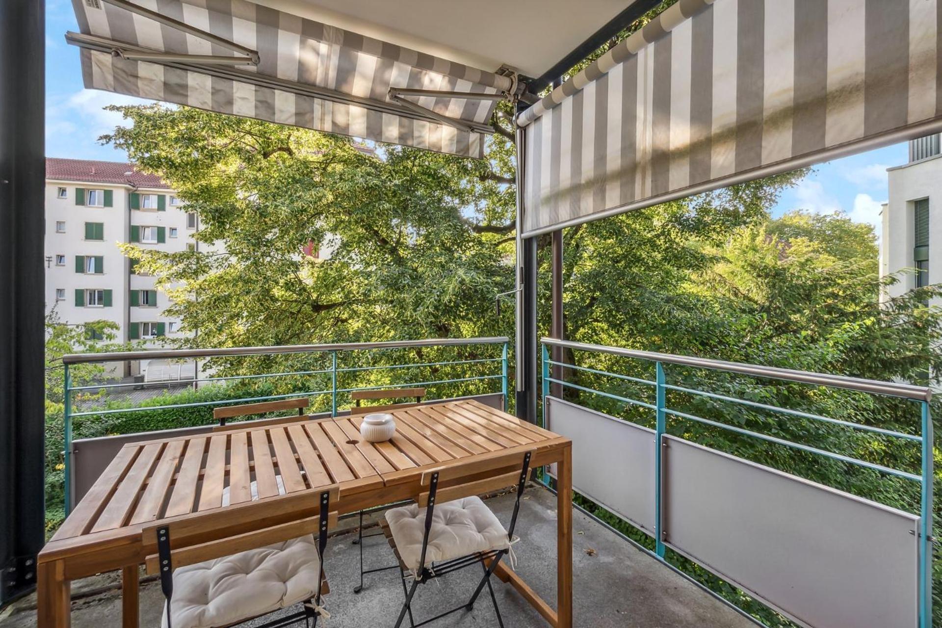 Comfortable Stay In Oerlikon 20 Minutes Away From Zurich Airport Exterior photo